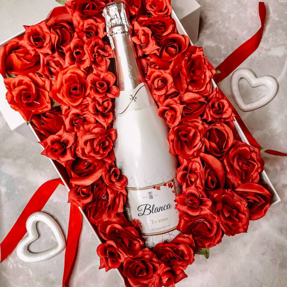 FREIXENET ICE DE PERSONALIZADO EN FLOWERBOX REGALO DE SAN VALENTIN